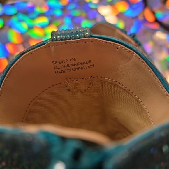 * SOLD  * Betsey Johnson Diva  cowboy boots - Picture 6 of 6